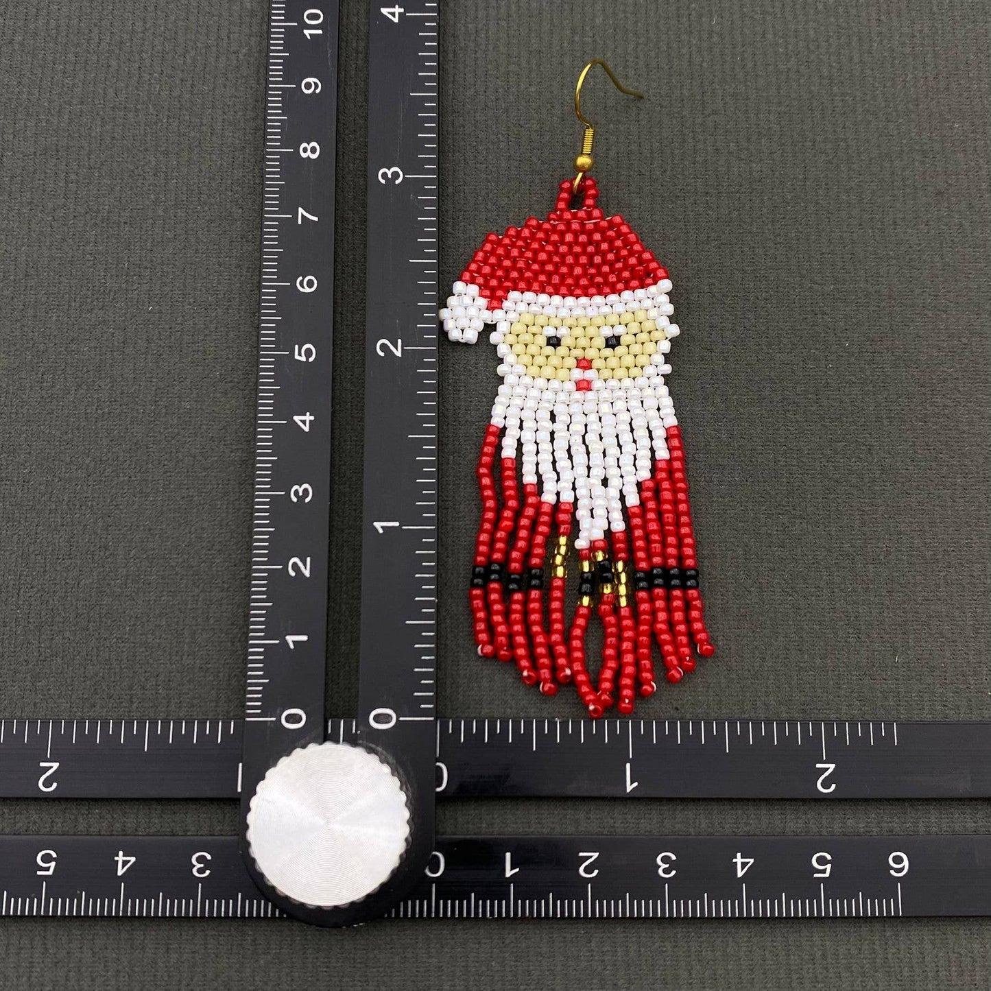 Mio Queena - Christmas Santa Claus Pattern Seed Beads Fringe Earrings -SB