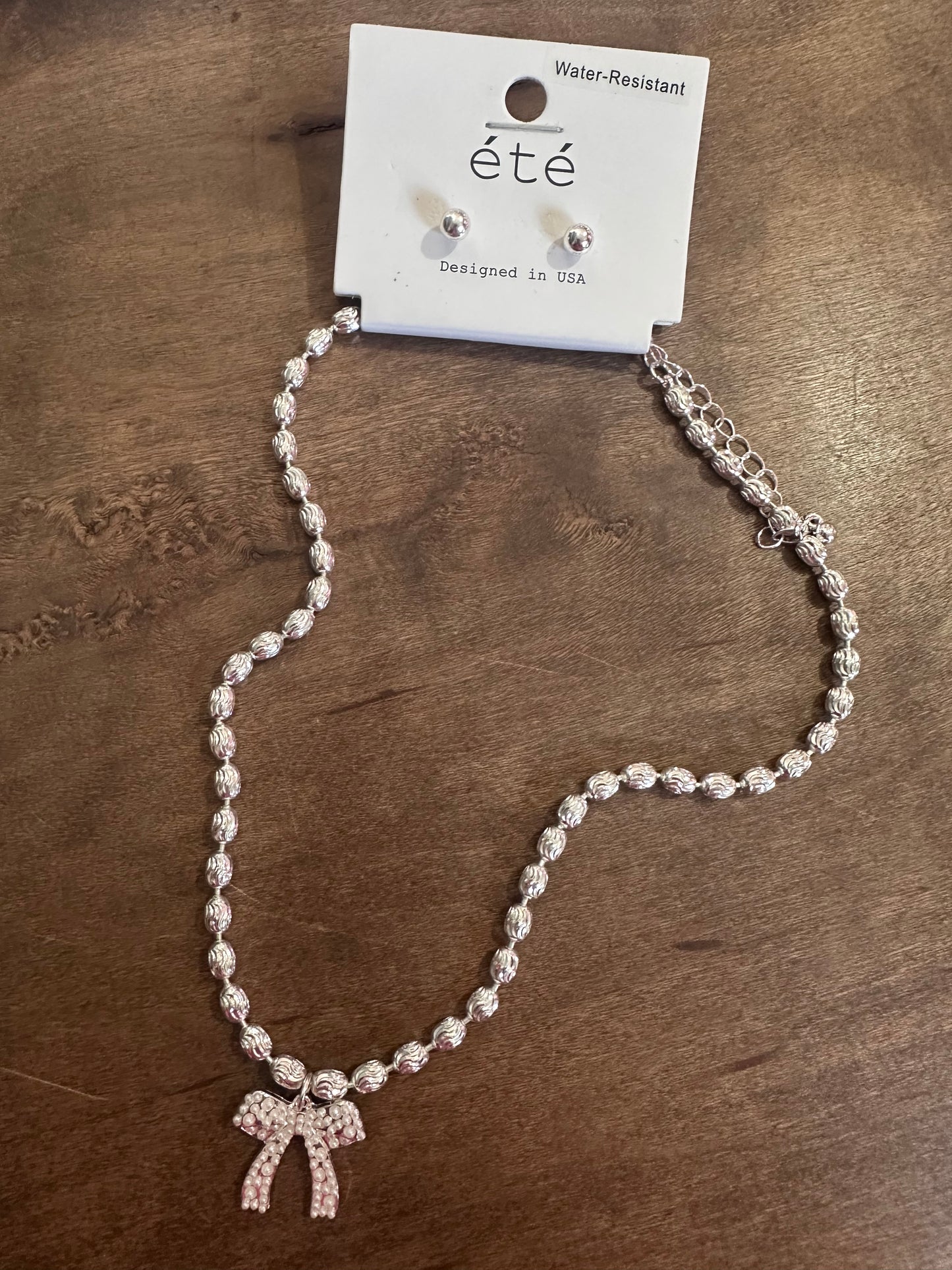 Bow Chunky Chain Necklace/Earring Stud Set