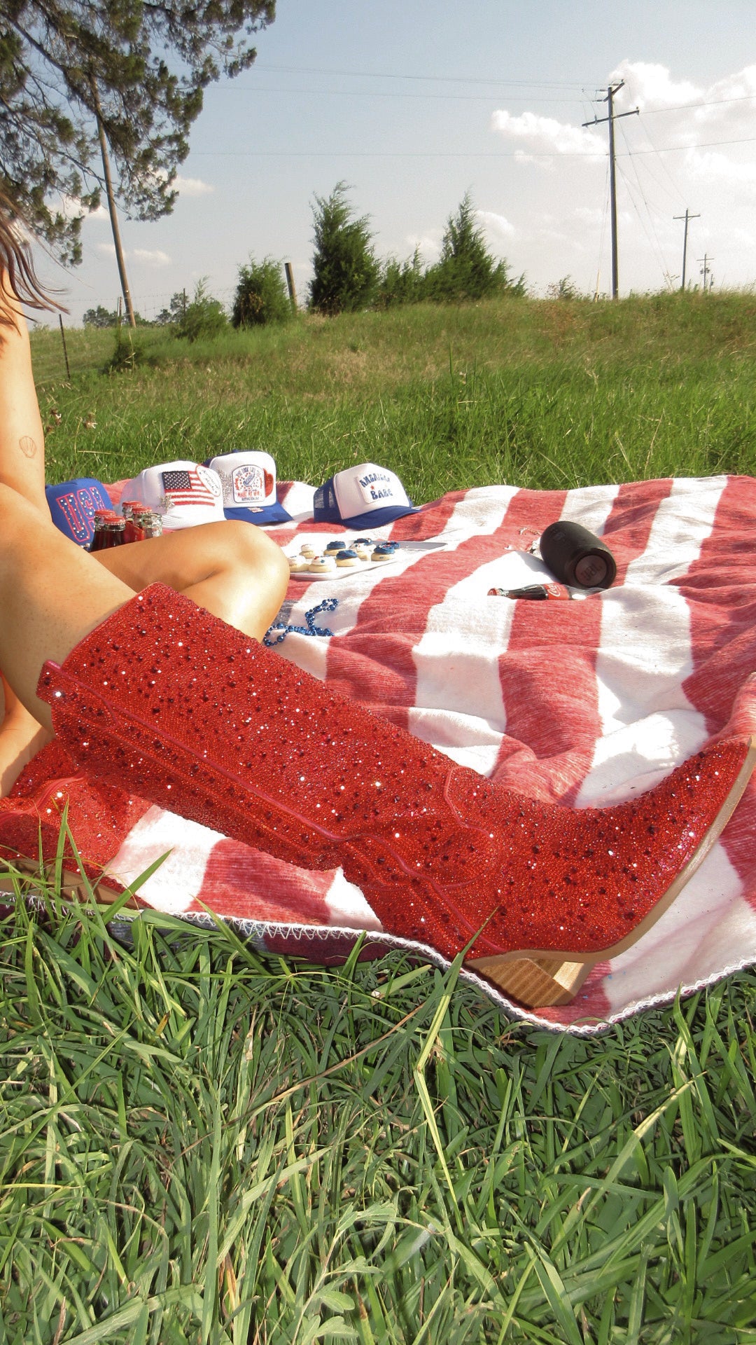 GLITZY - Red Rhinestone Cowboy Boots