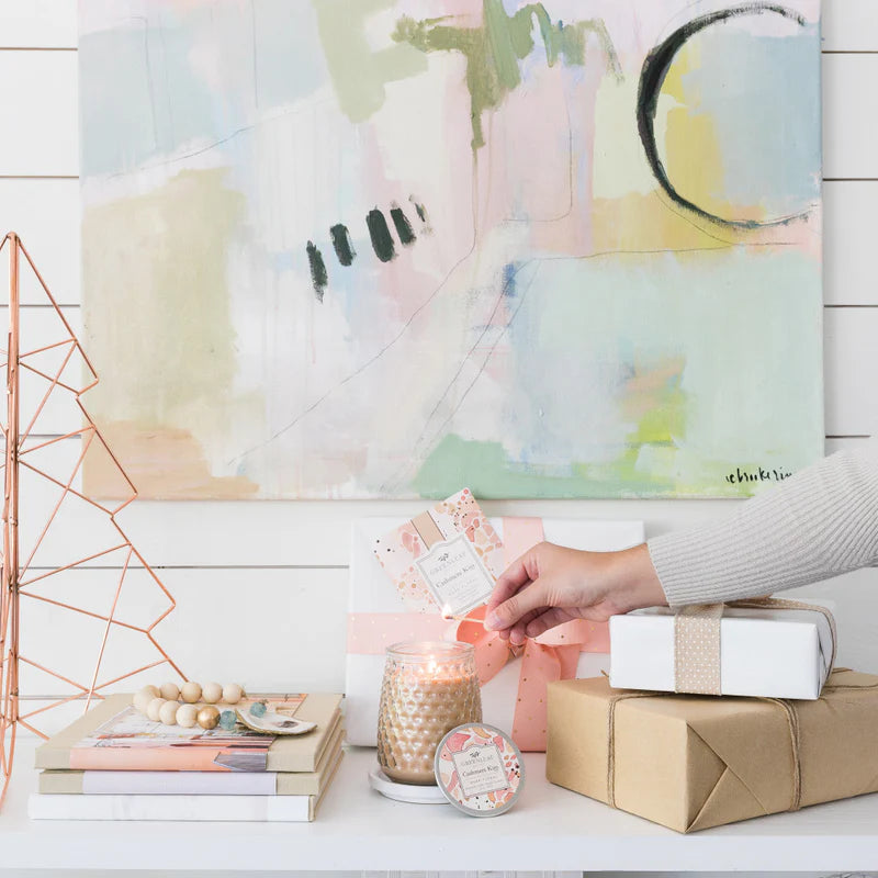 Cashmere Kiss Signature Candle