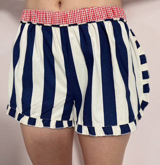 Americana Ruffle Shorts