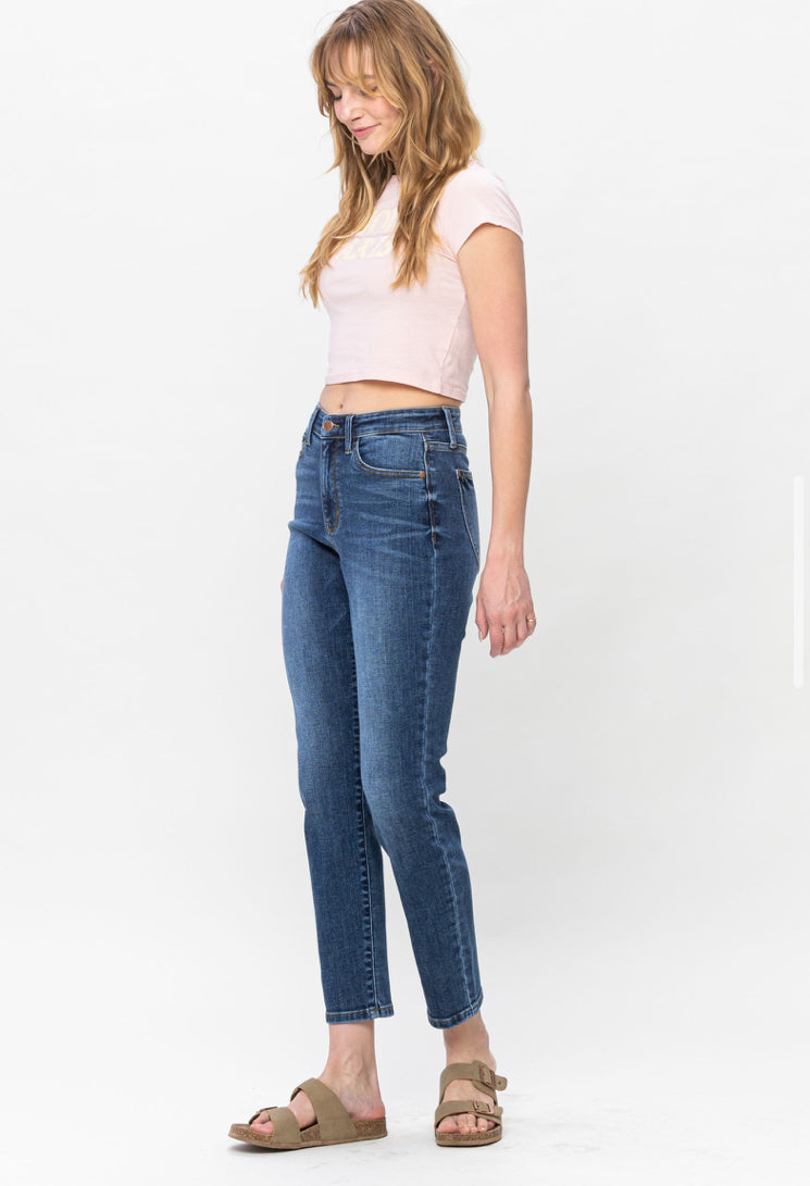 JUDY BLUE - HI-RISE SLIM LEG BACK POCKET JEANS