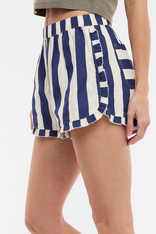 Americana Ruffle Shorts