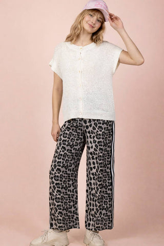 VERY J - NP70940-Side Stripe Tape Detail Leopard Wide Leg Pants