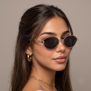 Mia - Black