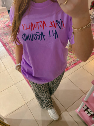 Love Guest Check Tee