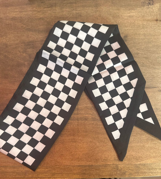 Black and White Checkered Print Scarf