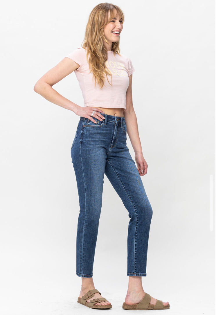 JUDY BLUE - HI-RISE SLIM LEG BACK POCKET JEANS