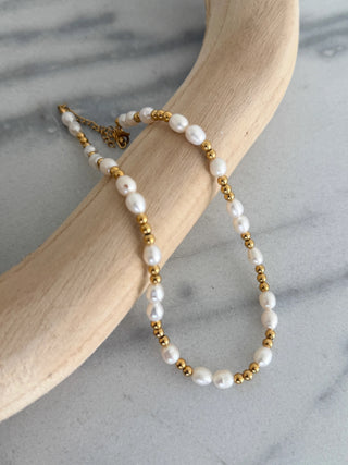 ALLISON NECKLACE