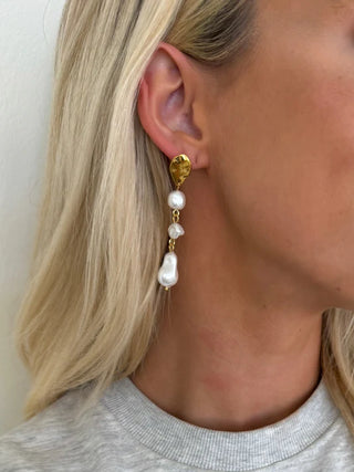Allie Earrings