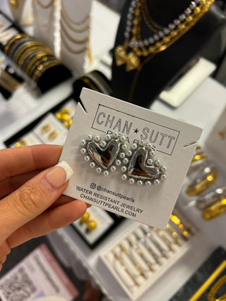 Pearl 18k Silver Heart Studs